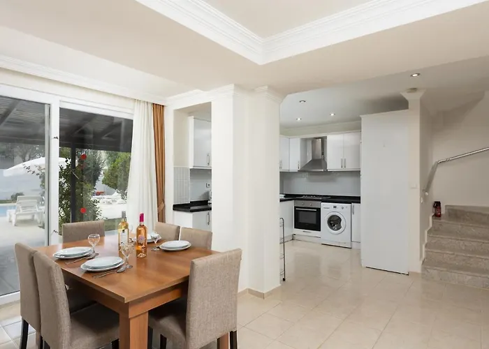 Oliv Villa *